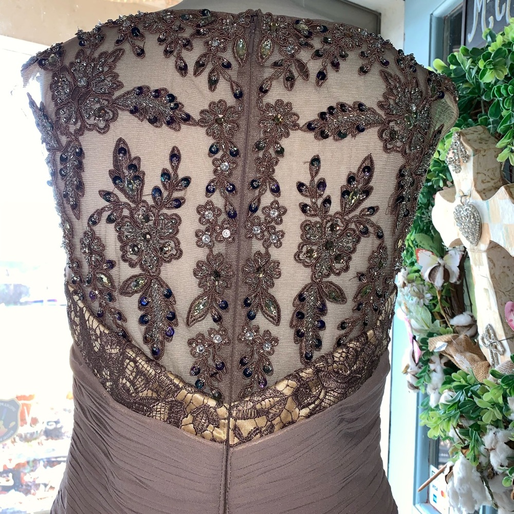 NWOT GLS Apparel Large Beaded Mocha Lace Nude Lined Mermaid Gown Cap Sleeves - Picture 6 of 15